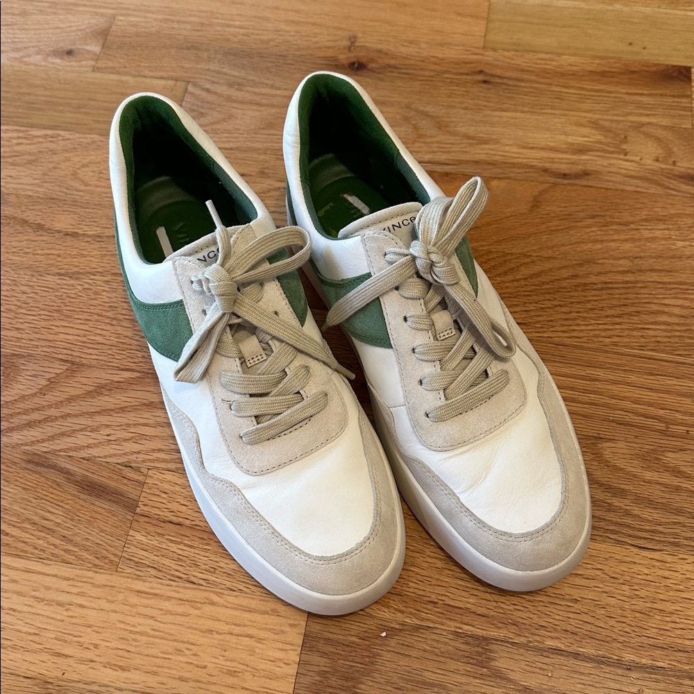 Women’s Vince Warren Court Sneaker in Cream and Green